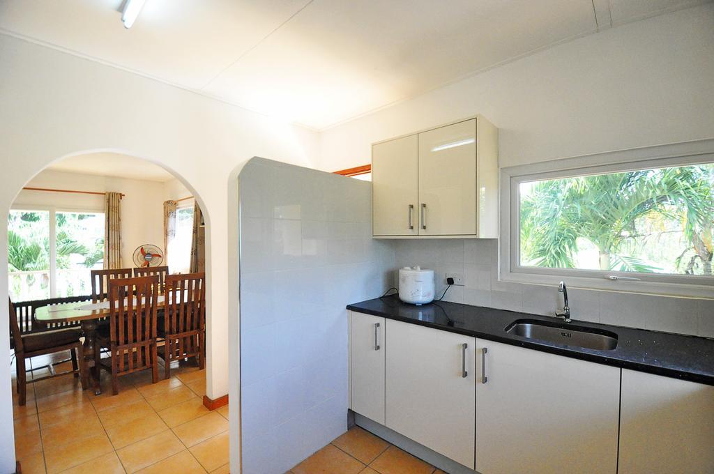 Gt Self Catering Apartments Beau Vallon  Exterior photo